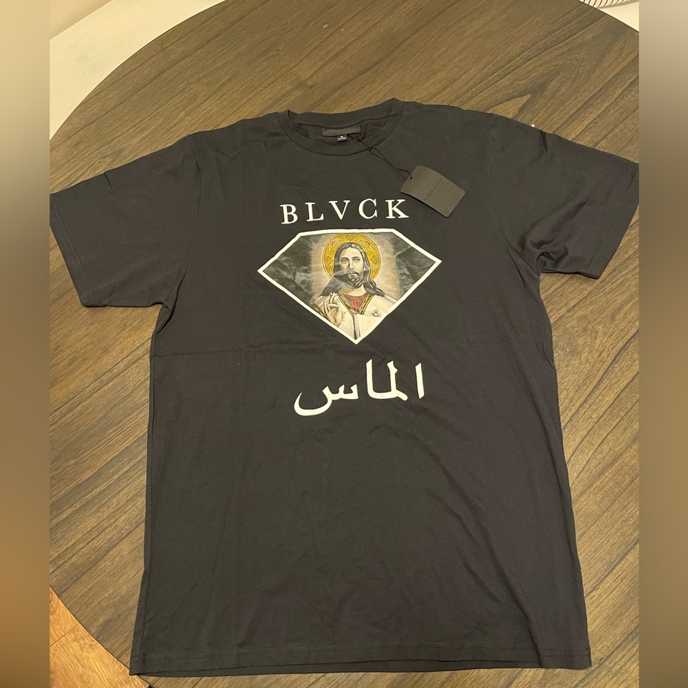 Mens Black Scale Jesus tee in size XL BRAND NEW WITH TAGS